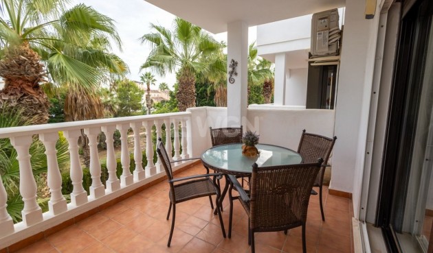 Odsprzedaż - Mieszkanie w bloku - Orihuela Costa - Villamartín