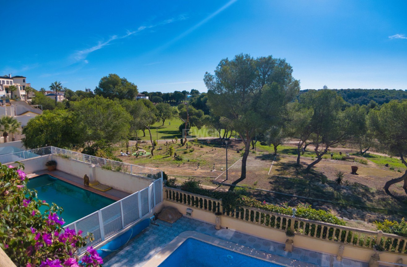 Odsprzedaż - Villa - Las Ramblas Golf - Costa Blanca