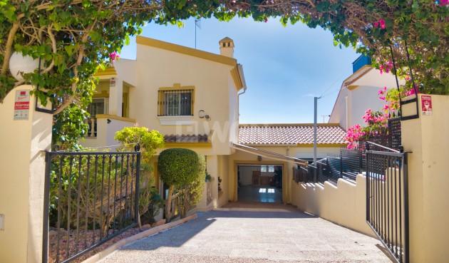 Odsprzedaż - Villa - Las Ramblas Golf - Costa Blanca