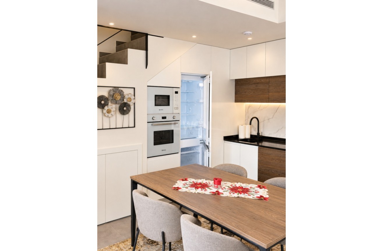 Odsprzedaż - Villa - Villamartin - Costa Blanca