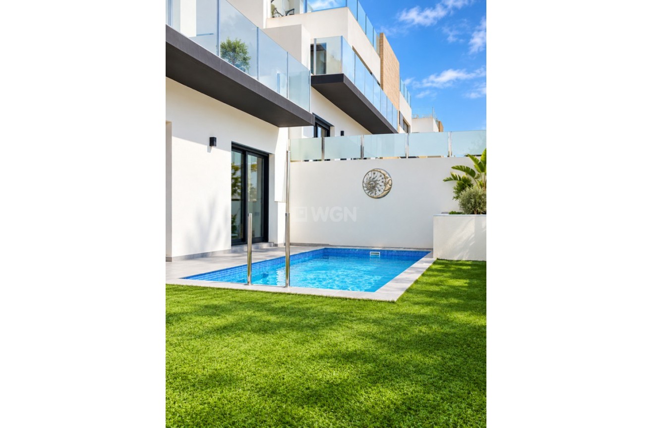 Odsprzedaż - Villa - Villamartin - Costa Blanca