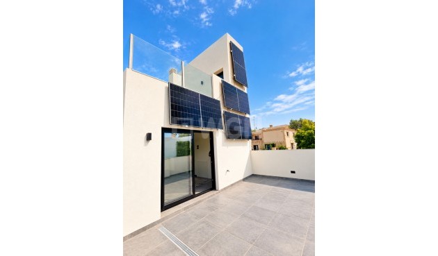 Odsprzedaż - Villa - Villamartin - Costa Blanca