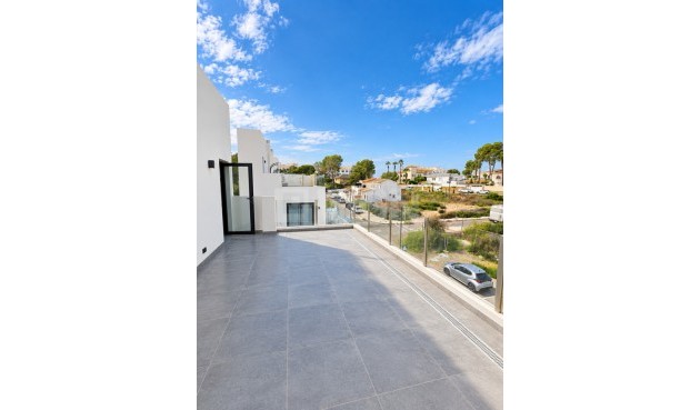 Odsprzedaż - Villa - Villamartin - Costa Blanca