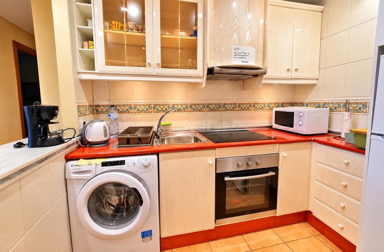 Resale - Apartment / flat - Torrevieja - Torreblanca