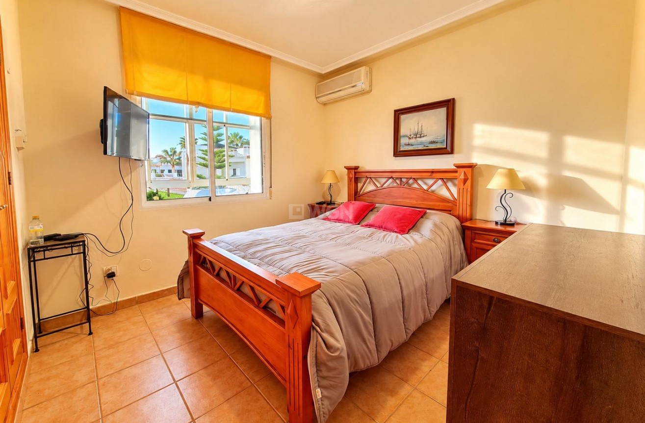 Resale - Apartment / flat - Torrevieja - Torreblanca