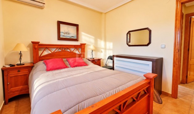 Resale - Apartment / flat - Torrevieja - Torreblanca