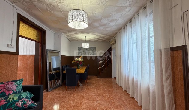 Wiederverkauf - Wohnung - Torrevieja - Centro