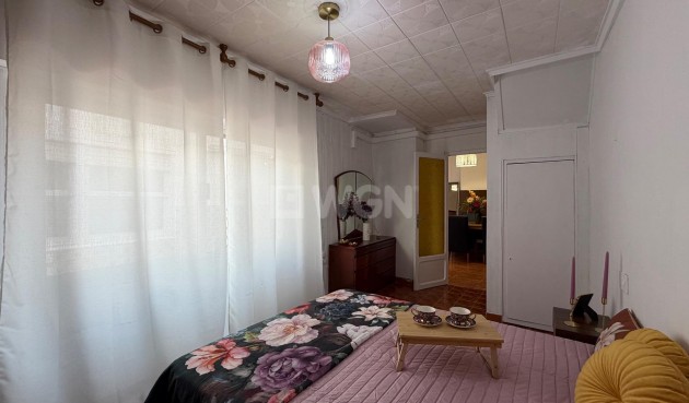 Wiederverkauf - Wohnung - Torrevieja - Centro