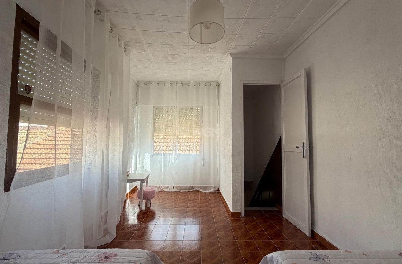 Wiederverkauf - Wohnung - Torrevieja - Centro