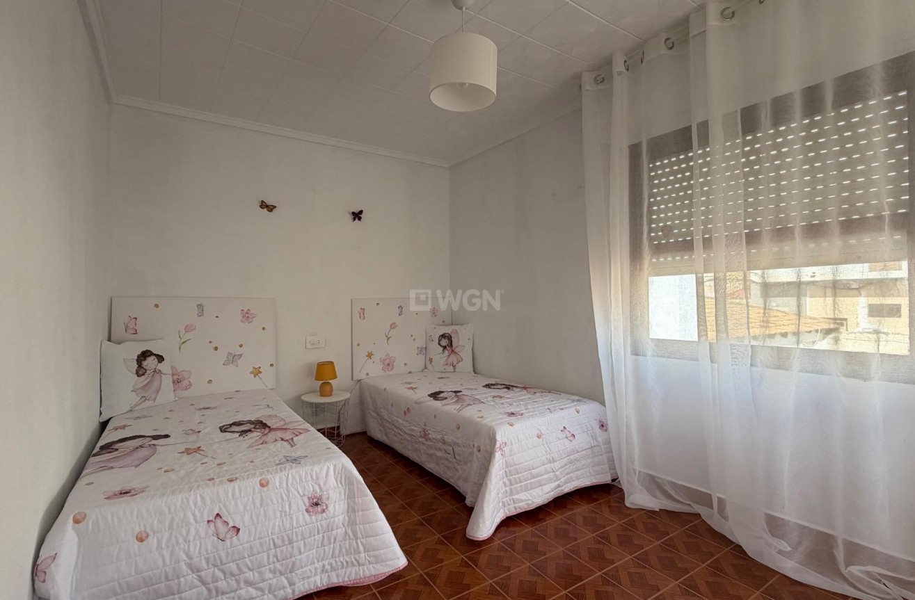 Wiederverkauf - Wohnung - Torrevieja - Centro