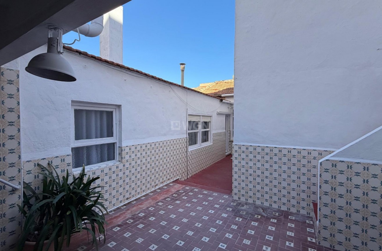 Wiederverkauf - Wohnung - Torrevieja - Centro