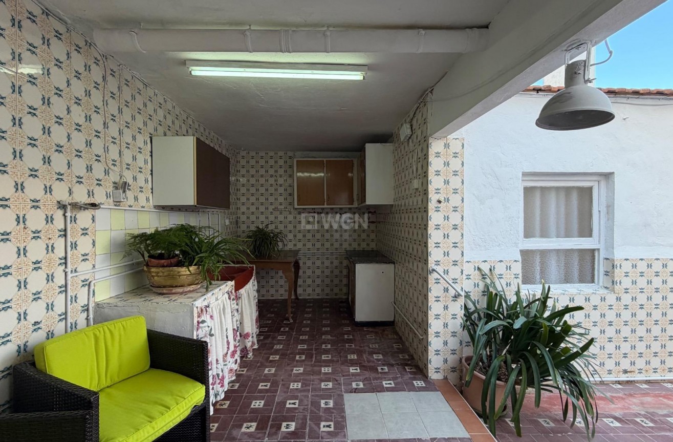 Wiederverkauf - Wohnung - Torrevieja - Centro