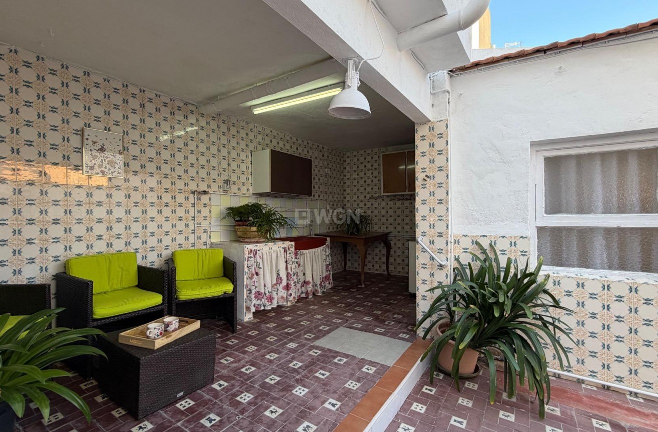 Wiederverkauf - Wohnung - Torrevieja - Centro