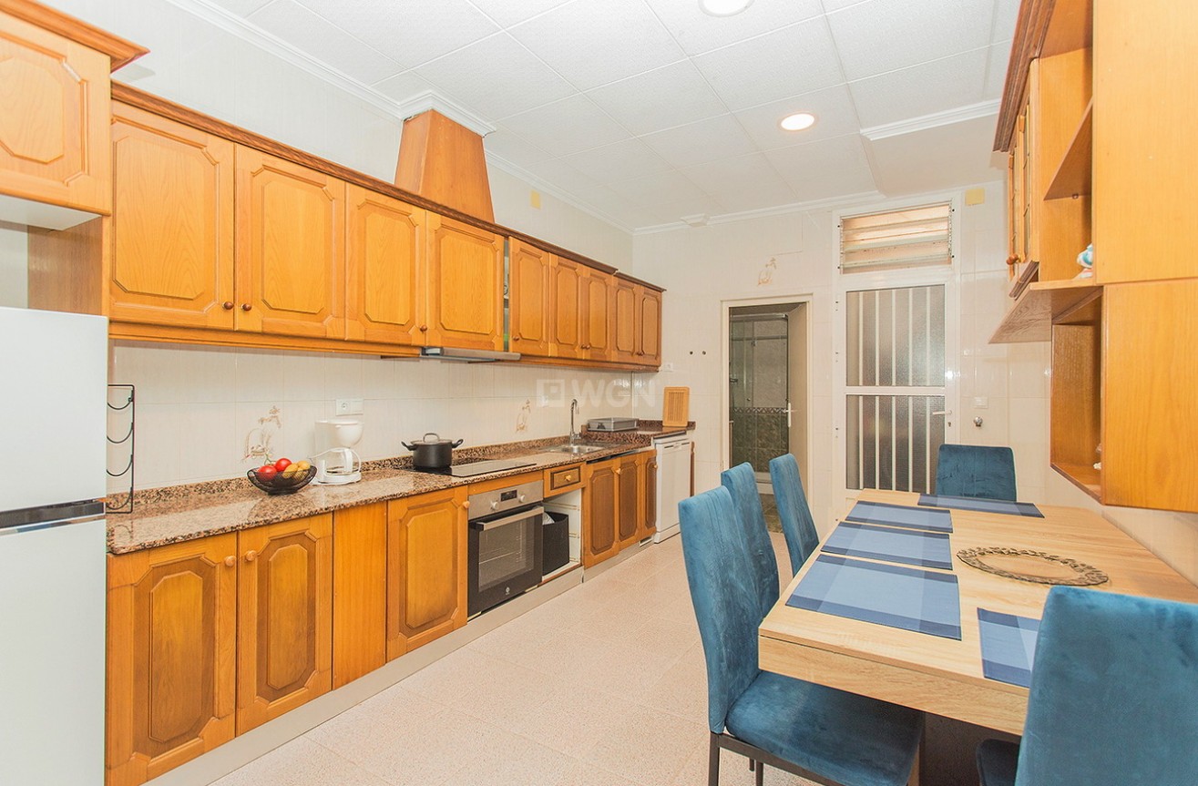 Resale - Townhouse - Torrevieja - Costa Blanca