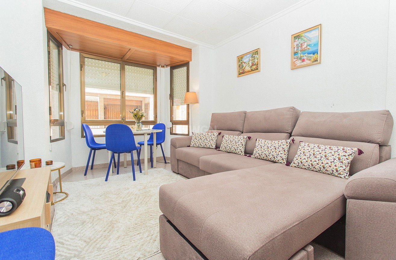 Resale - Townhouse - Torrevieja - Costa Blanca