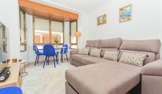 Resale - Townhouse - Torrevieja - Costa Blanca