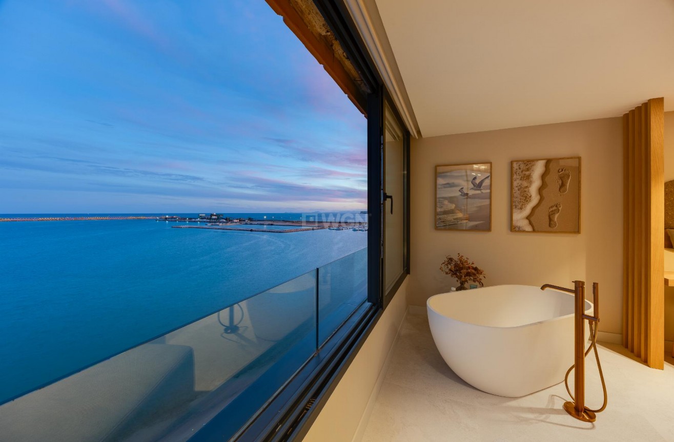 Resale - Apartment / flat - Torrevieja - Costa Blanca