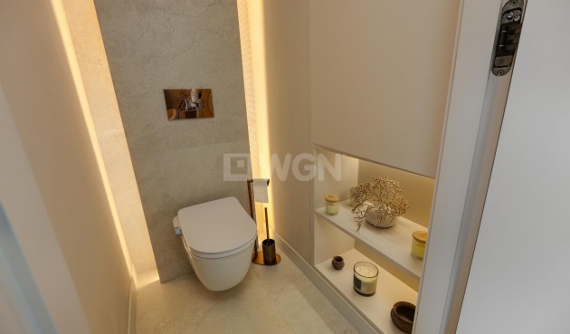 Resale - Apartment / flat - Torrevieja - Costa Blanca
