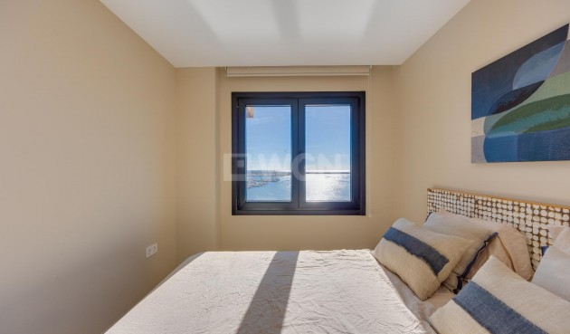 Resale - Apartment / flat - Torrevieja - Costa Blanca