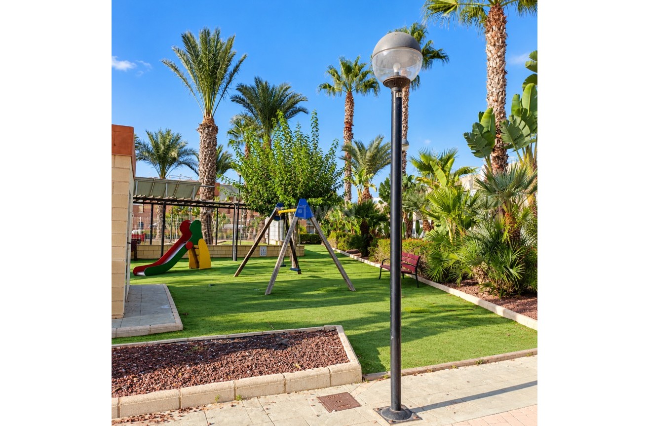 Resale - Villa - Orihuela Costa - Costa Blanca