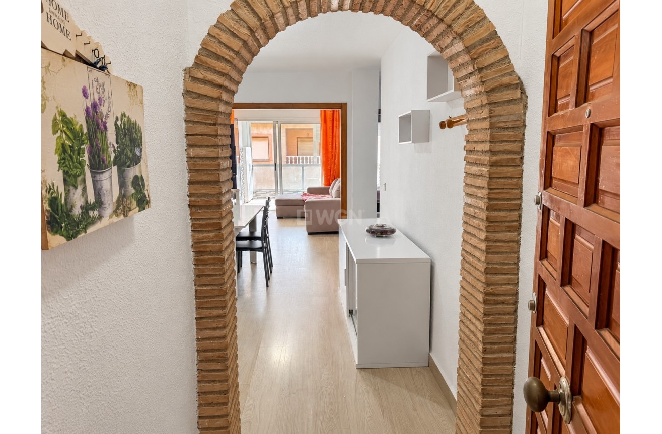 Resale - Apartment / flat - Torrevieja - Costa Blanca