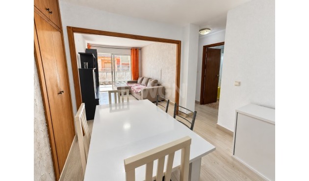 Resale - Apartment / flat - Torrevieja - Costa Blanca