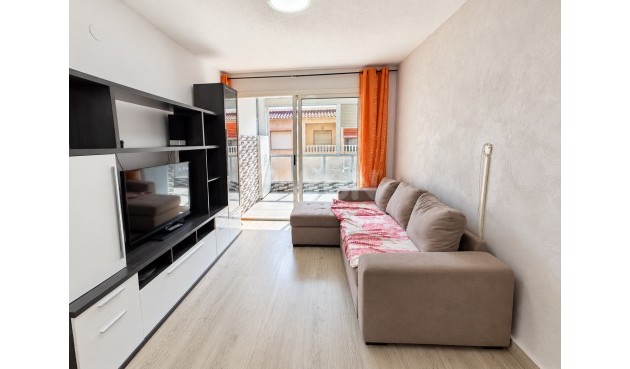 Resale - Apartment / flat - Torrevieja - Costa Blanca