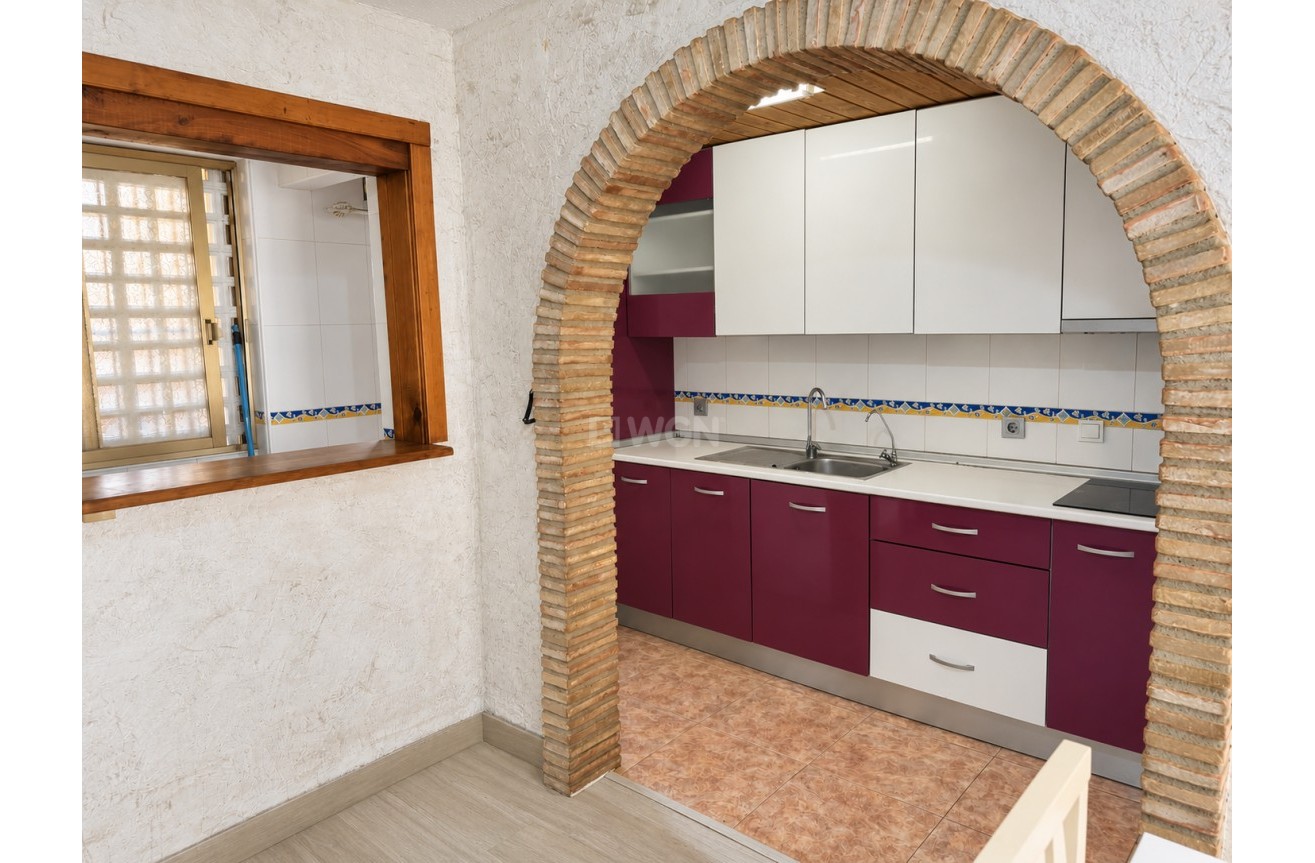 Resale - Apartment / flat - Torrevieja - Costa Blanca