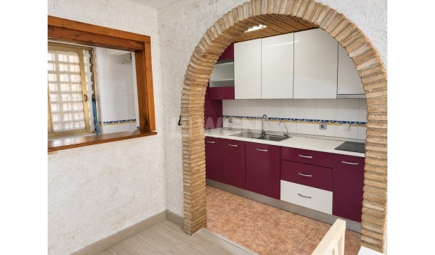Resale - Apartment / flat - Torrevieja - Costa Blanca