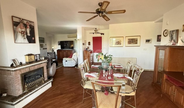 Resale - Villa - Dehesa de Campoamor - Costa Blanca