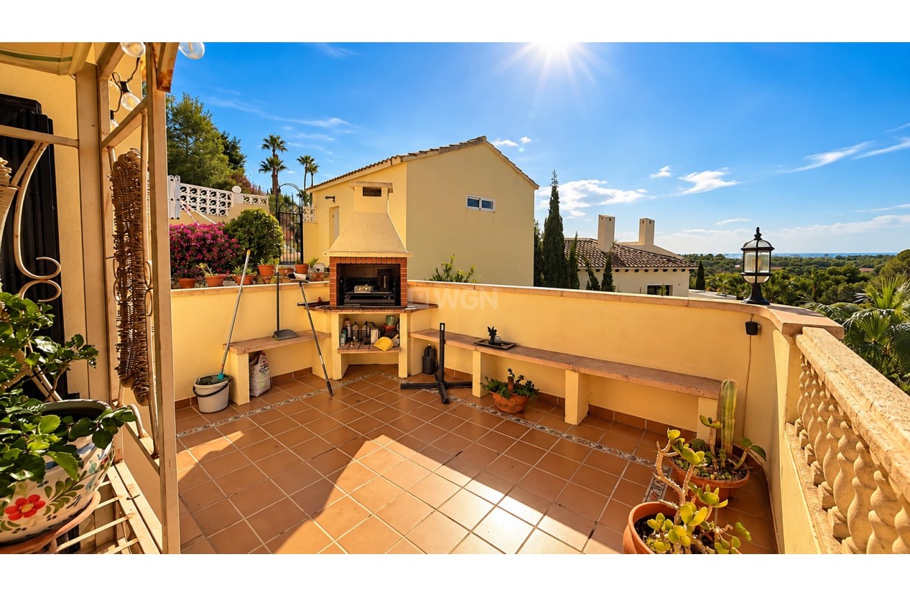Resale - Villa - Dehesa de Campoamor - Costa Blanca