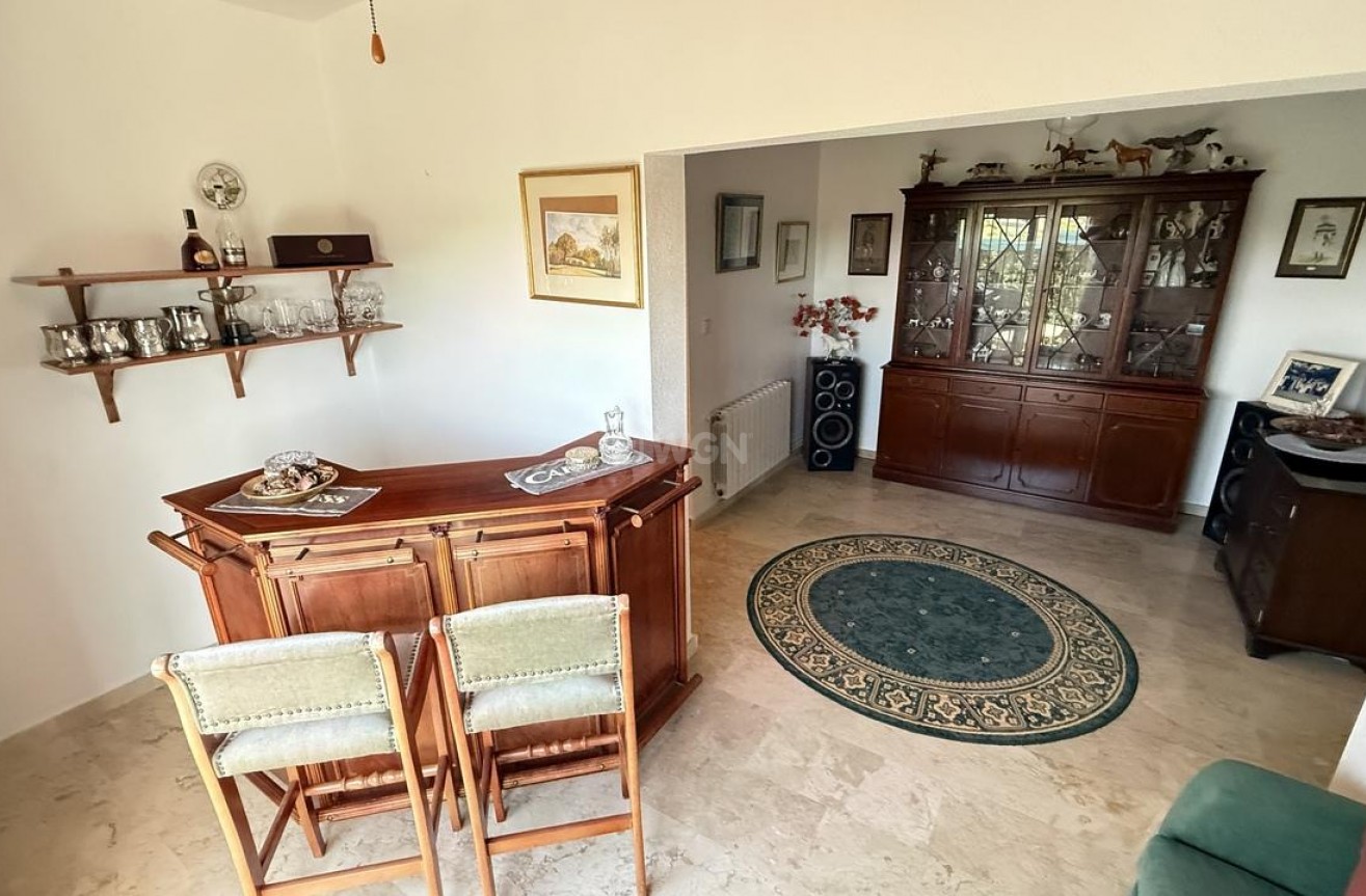 Resale - Villa - Dehesa de Campoamor - Costa Blanca