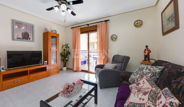 Resale - Apartment / flat - Torrevieja - Costa Blanca
