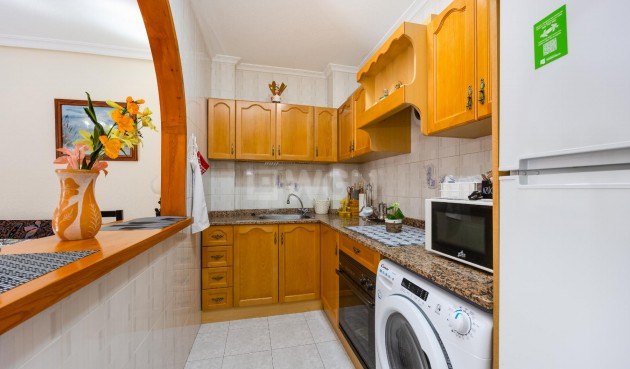 Resale - Apartment / flat - Torrevieja - Costa Blanca