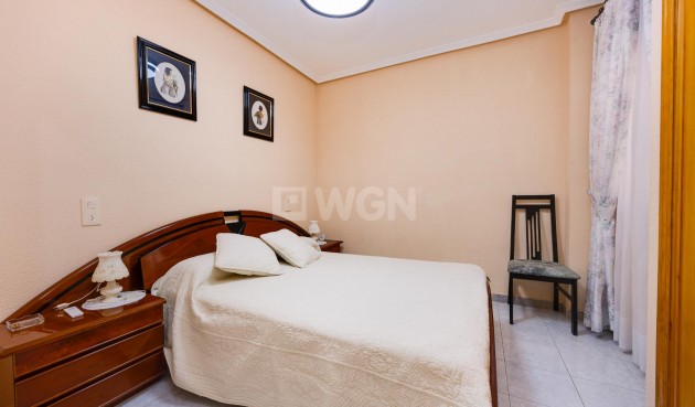 Resale - Apartment / flat - Torrevieja - Costa Blanca