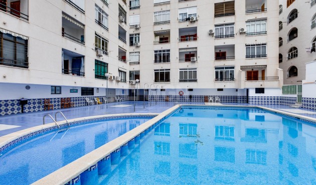 Resale - Apartment / flat - Torrevieja - Costa Blanca