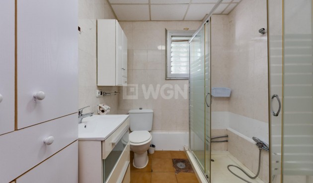 Resale - Apartment / flat - Torrevieja - Costa Blanca