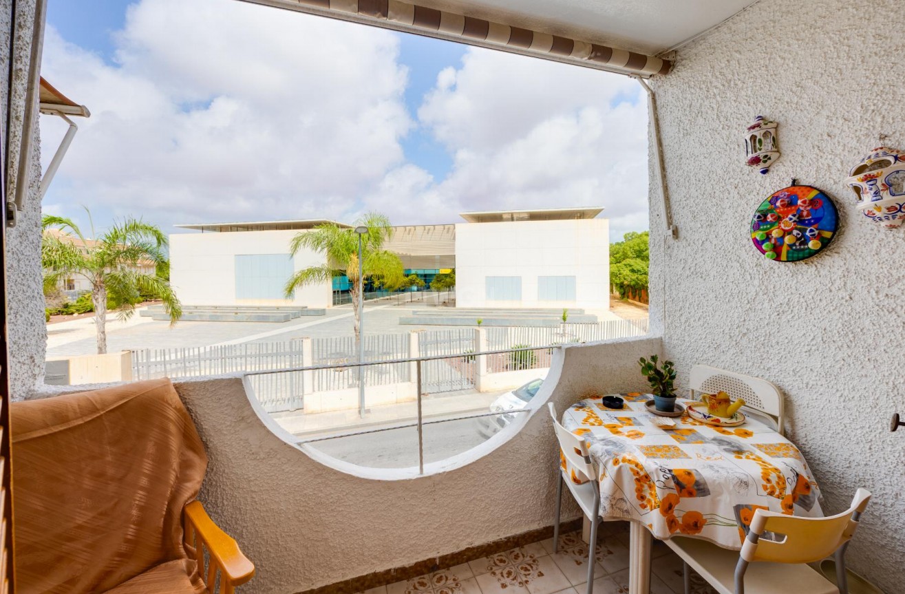 Odsprzedaż - Bungalow - Torrevieja - Costa Blanca