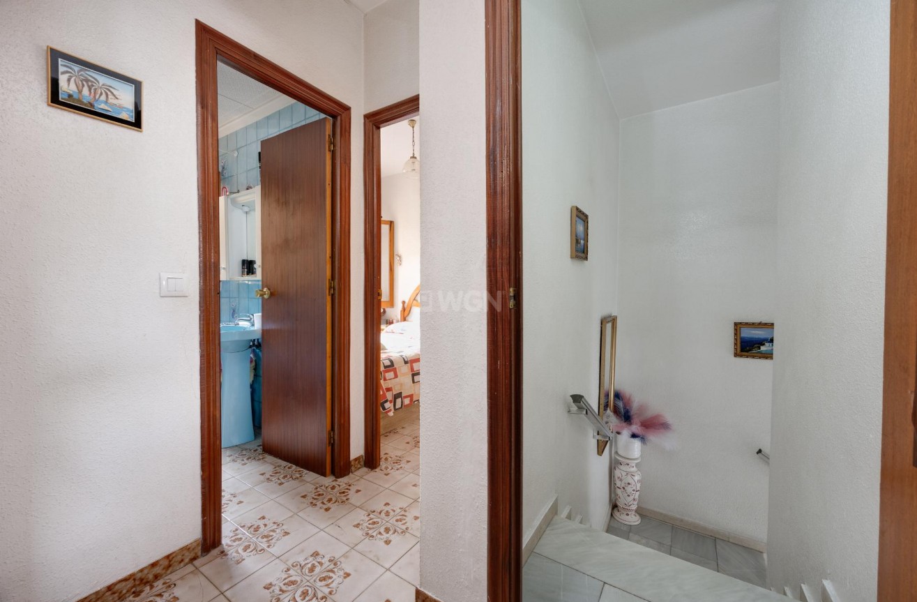 Odsprzedaż - Bungalow - Torrevieja - Costa Blanca