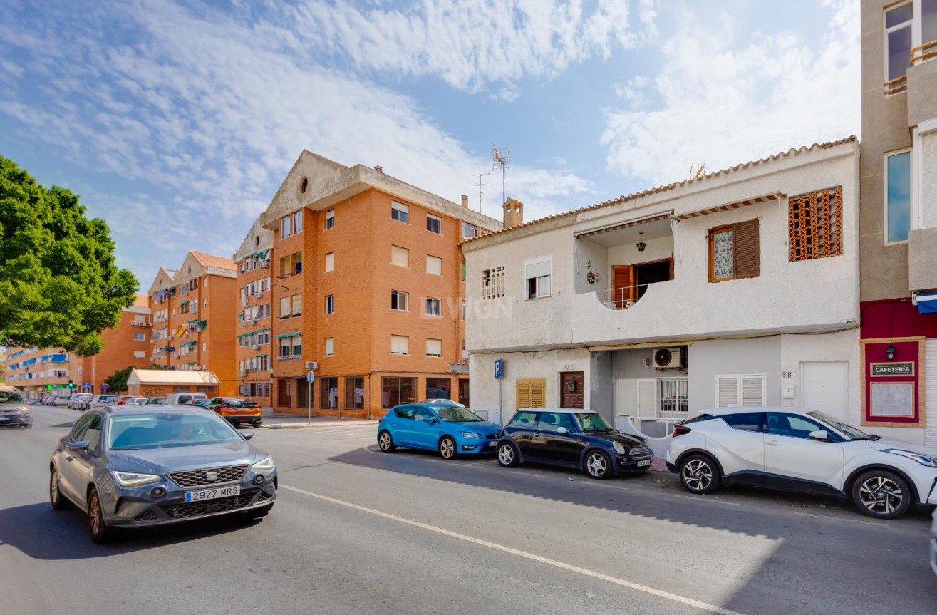 Odsprzedaż - Bungalow - Torrevieja - Costa Blanca