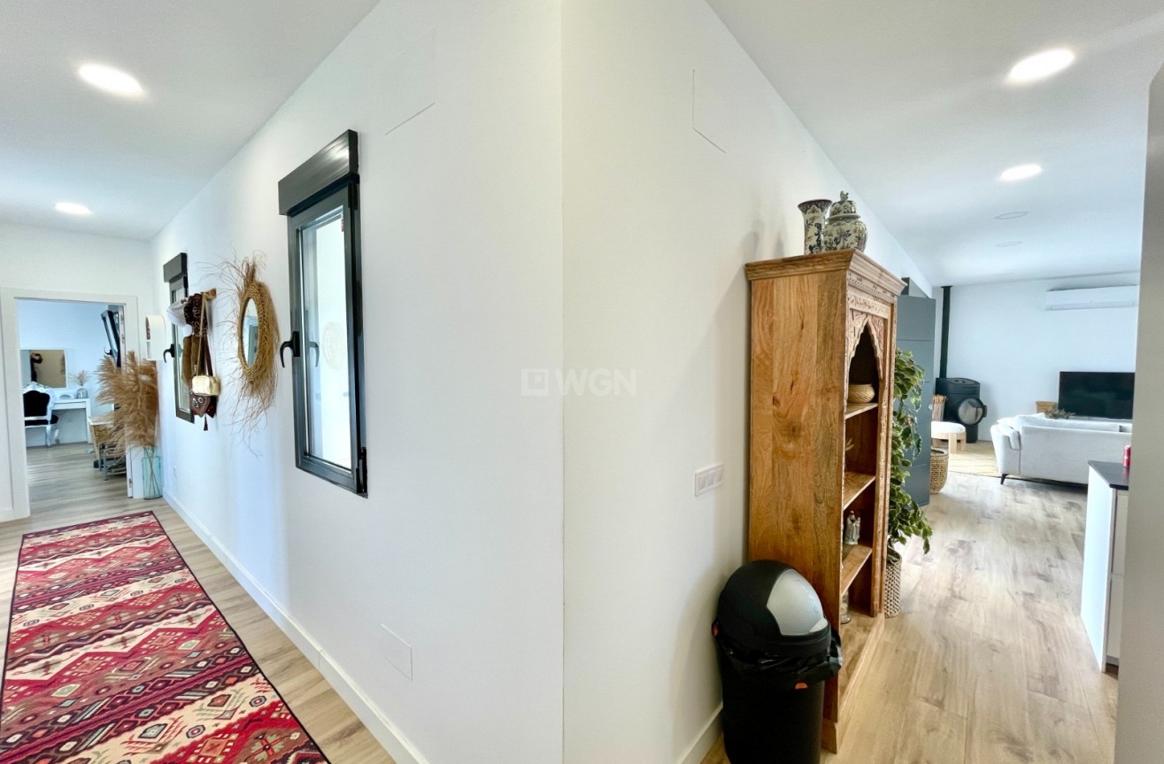 Resale - Villa - Pinoso - Inland