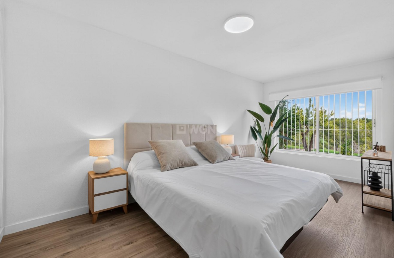 Wiederverkauf - Bungalow - Orihuela Costa - Costa Blanca