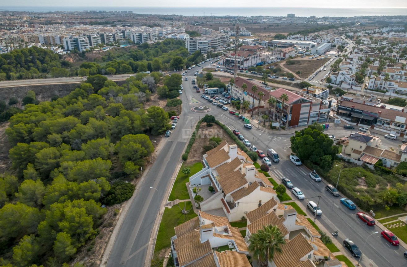 Wiederverkauf - Bungalow - Orihuela Costa - Costa Blanca