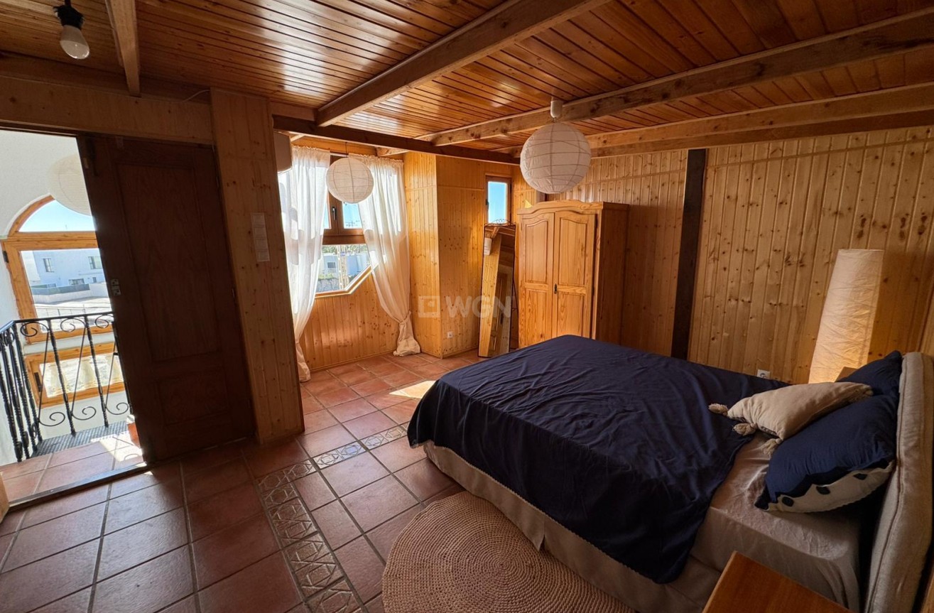 Resale - Bungalow - Torrevieja - Costa Blanca