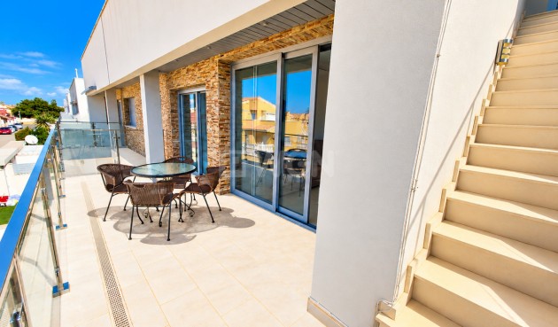 Resale - Apartment / flat - Torrevieja - Costa Blanca