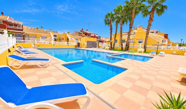 Resale - Apartment / flat - Torrevieja - Costa Blanca