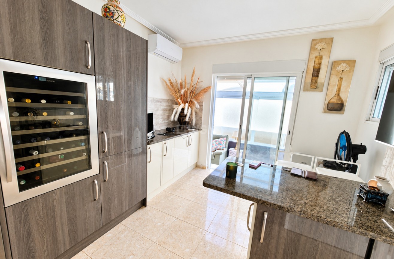Wiederverkauf - Villa - La Zenia - Costa Blanca