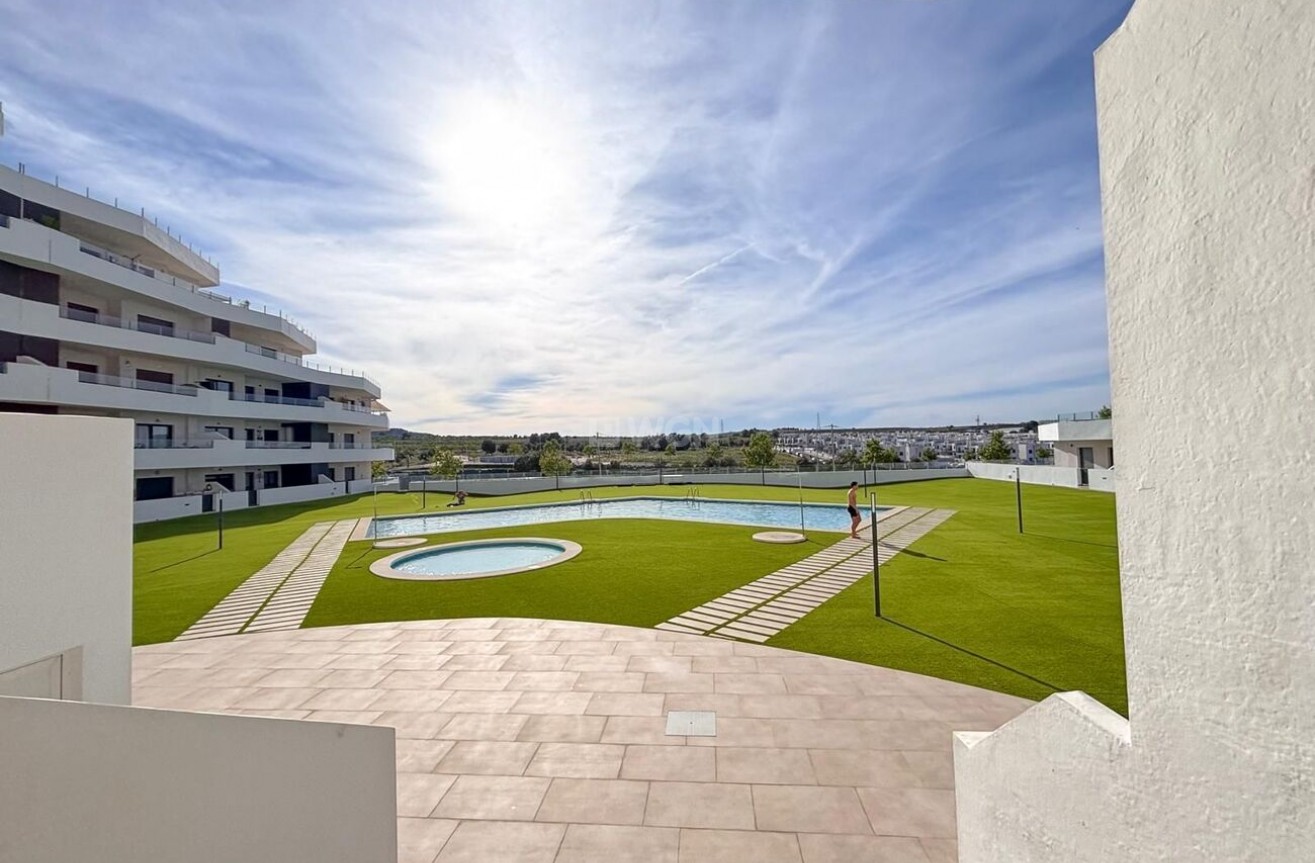 Odsprzedaż - Mieszkanie w bloku - San Miguel de Salinas - Costa Blanca