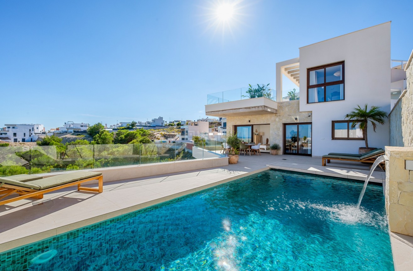 Resale - Villa - San Miguel de Salinas - Inland