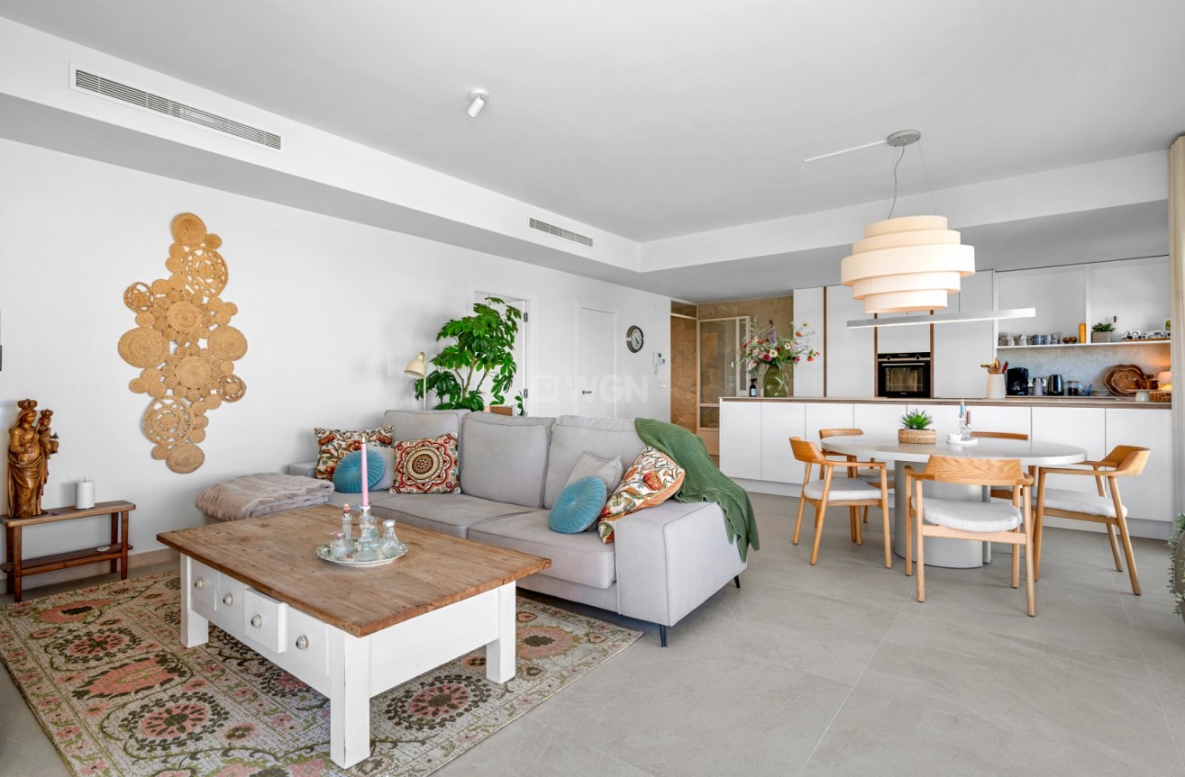 Resale - Villa - San Miguel de Salinas - Inland